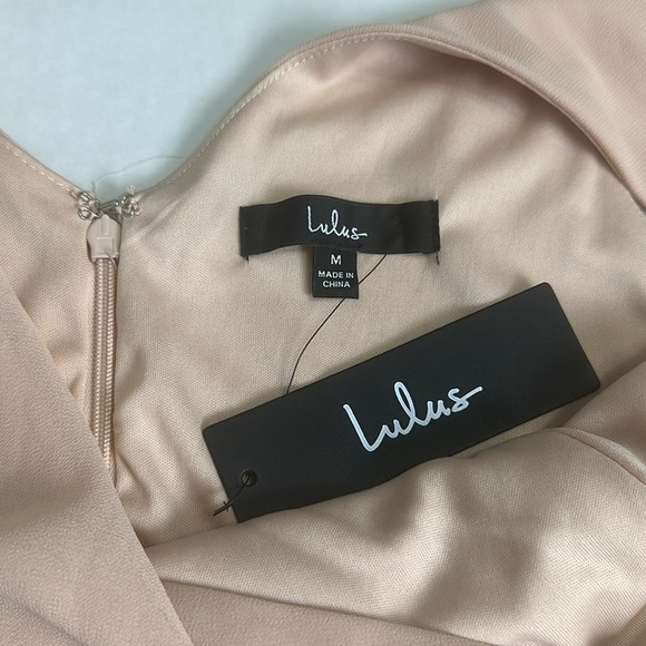 Lulus Thoughts of Hue Blush Surplice Maxi Long Dress Side Split Size Medium NWT - Picture 7 of 10